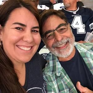 Meet your Posher, Alicia